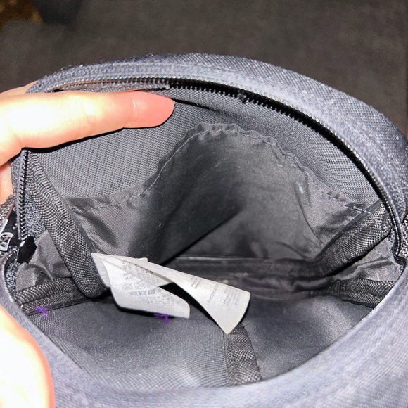 Adidas Side Bag - Picture 3 of 3